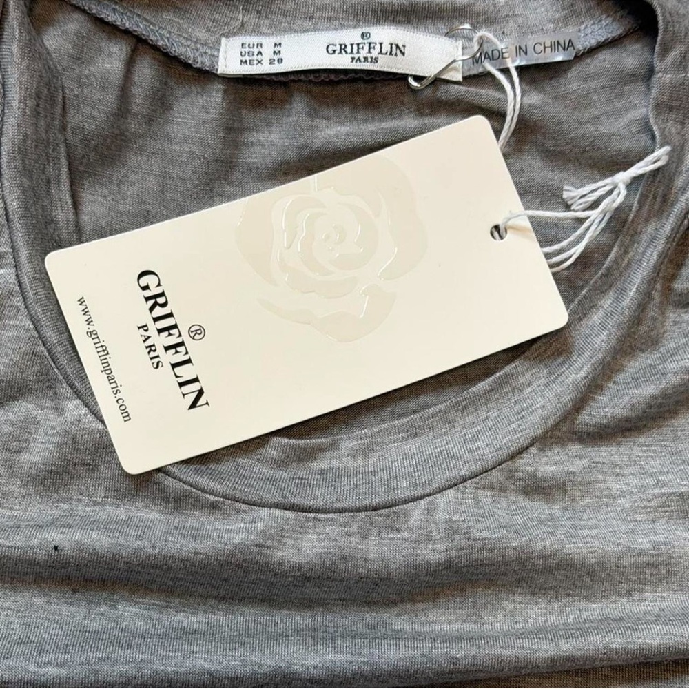 ‎Graphic Cold Shoulder Tee - Picture 11 of 14